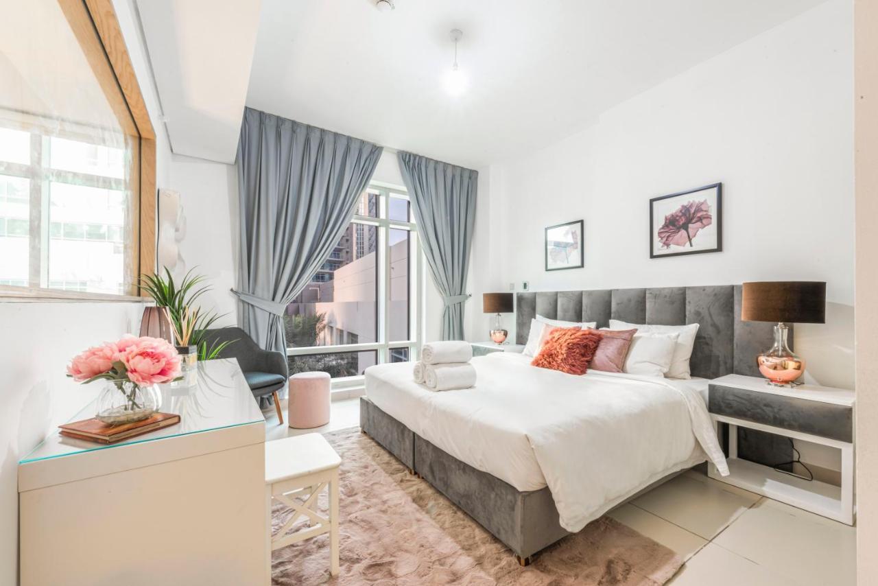 Bnbmehomes - The Lofts - Emaar Дубай Екстериор снимка